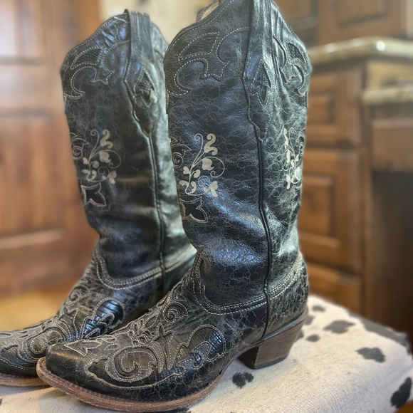 COPY - Women's Vintage Lizard-Inlay Western Snip-Toe Boots - Picture 2 of 10